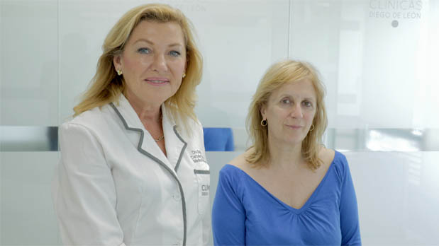 La Doctora Julia con la paciente Mercedes de Cámbiame