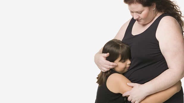 El apoyo psicológico por parte de los seres queridos es una parte esencial del proceso preoperatorio.