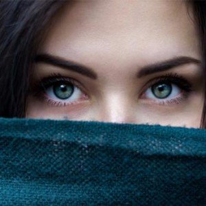 Eliminar bolsas ojos